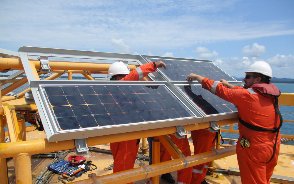 Reliable solar panels for critical loads offshore | Orga